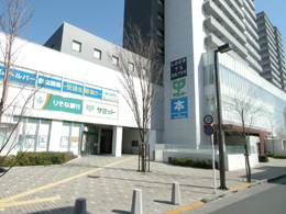 篠崎図書館しのざき文化プラザ